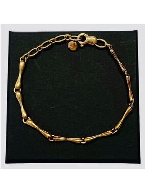 Madewell bracelet. Antique Gold-tone. Striking! Feminine!
